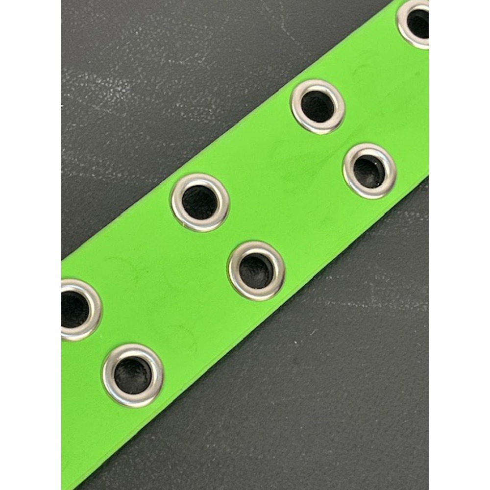 Y2K Retro Neon Green Moto Belt with Metal Grommet Accents Size 2XL - Picture 5 of 9